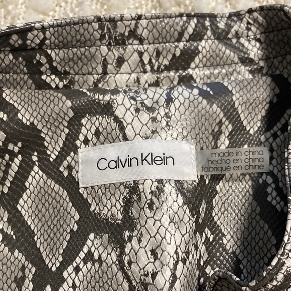 Jacket - Picture 2 of 6